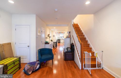 1409 18th St, Philadelphia PA  19146-4743 exterior