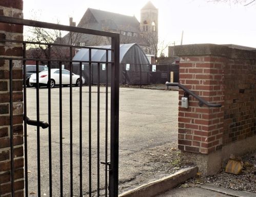 2334 Michigan Ave, Chicago IL  60616 exterior