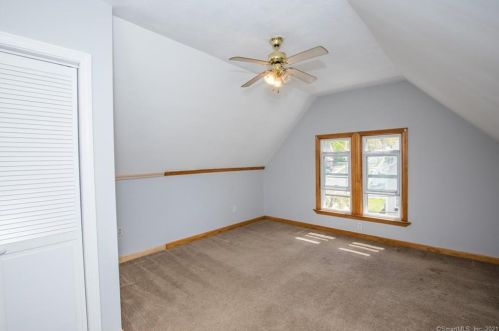 67 Orchard St, Wallingford CT 06492-4130 exterior