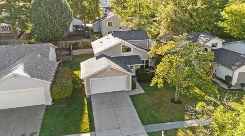 1600 Meadowside Dr, Saint Louis MO 63146-4958 exterior