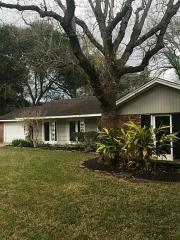 5500 Valerie St, Houston TX  77081-7304 exterior