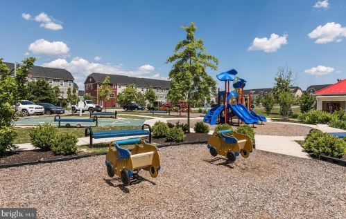 515 Fox River Hills Way, Glen Burnie MD 21060-8488 exterior