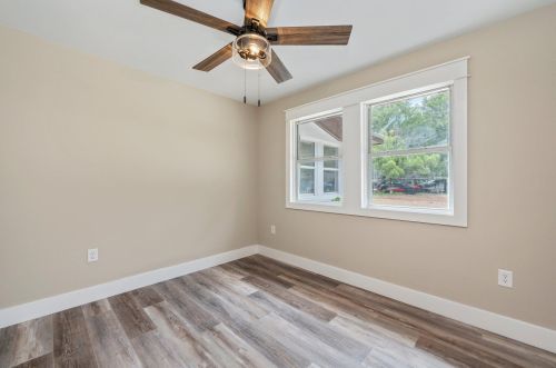 409 19th St, Defuniak Springs FL  32435-2147 exterior