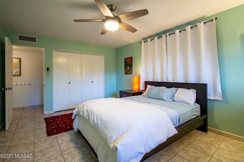 5713 8 St, Tucson AZ 85719-5308 exterior