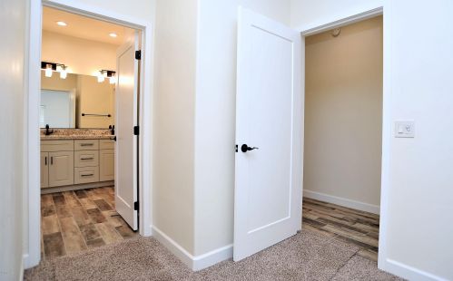 5233 Bellevue St, Tucson AZ 85712-5158 exterior