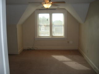 2 Kendall Ave, Pittsburgh PA  15202-3922 exterior