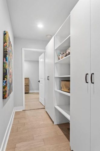 1061 Ashby Grv, Atlanta GA  30314-3146 exterior