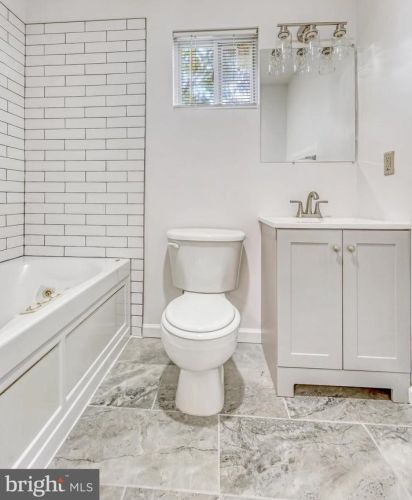 5107 Call Pl, Washington DC 20019-6313 exterior