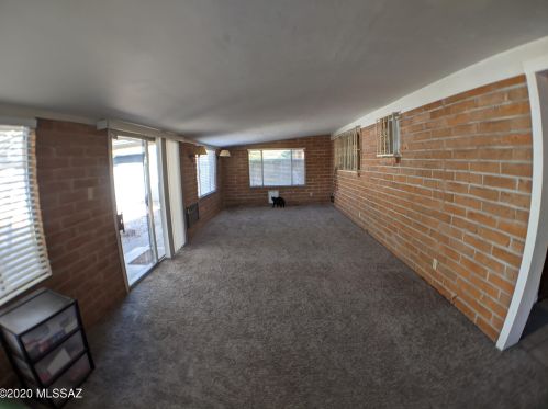 1164 Edgewater Dr, Tucson AZ 85704-2415 exterior