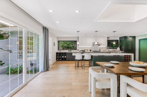 1349 Murchison Dr, Millbrae CA 94030-3025 exterior