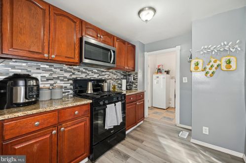 2168 37 St, Camden NJ 08110-2208 exterior