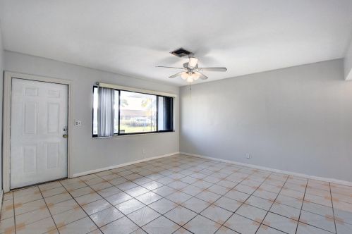 113 Atlantic Dr, Boynton Beach FL 33435-1612 exterior