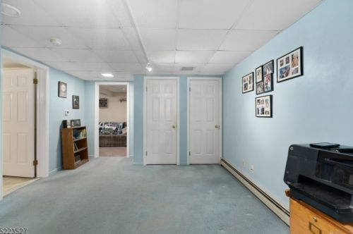 74 Woodside Ave, Fredon NJ 07860-2403 exterior