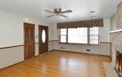 4645 115 Pl, Chicago IL 60803-2249 exterior