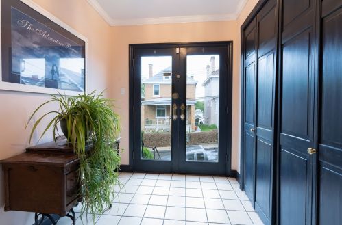 1116 Hillsdale Ave, Pittsburgh PA  15216-2516 exterior