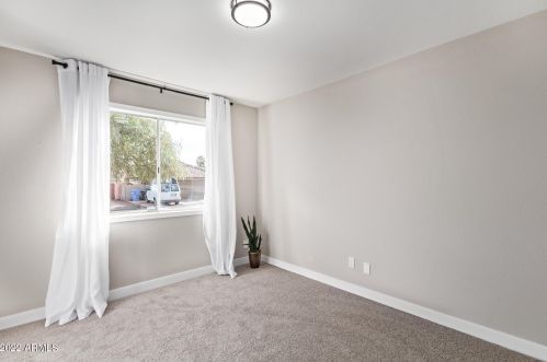 19605 36 Pl, Phoenix AZ 85050-8387 exterior