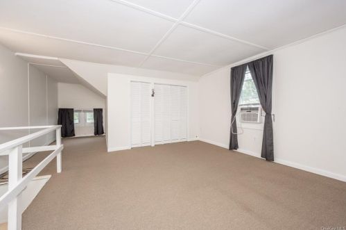 198 State Rd, Briarcliff NY 10510-1405 exterior