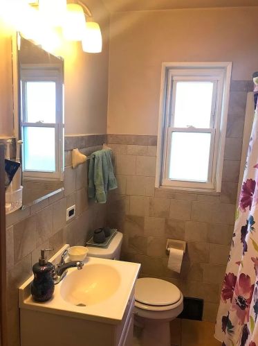 311 Butterfield Rd, Elmhurst IL  60126-4568 exterior