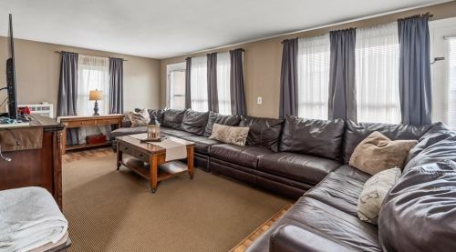 69 Silver Lake Ave, Newton MA 02458-1110 exterior