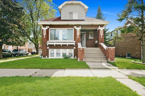 5301 30th St, Chicago, IL 60804-3553