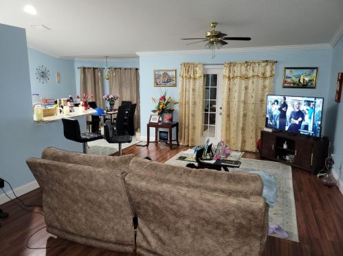 2249 Glover St, Fort Pierce, FL 34984-4723