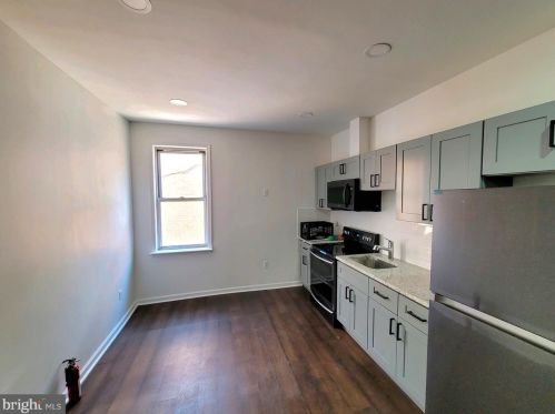 705 52 St, Philadelphia PA 19143-2611 exterior