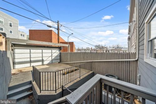 1268 Owen Pl, Washington DC 20002-2808 exterior