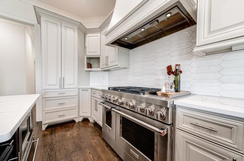 2771 Point Overlook, Gainesville GA 30501-1253 exterior