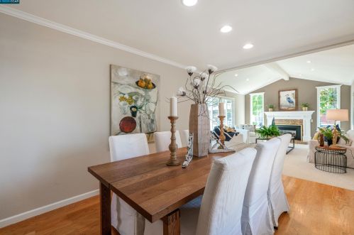 3517 Torino Way, Concord CA 94518-2238 exterior