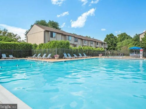 1758 Westwind Way, Mc Lean VA 22102-1612 exterior