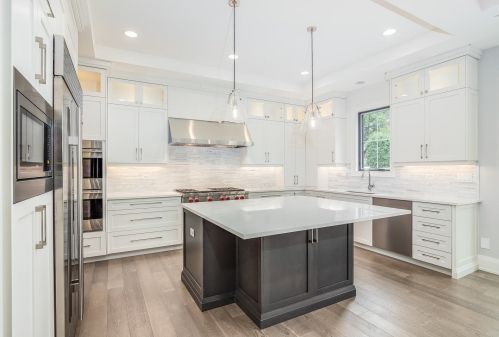 642 Hillside Ave, Elmhurst IL 60126-4247 exterior