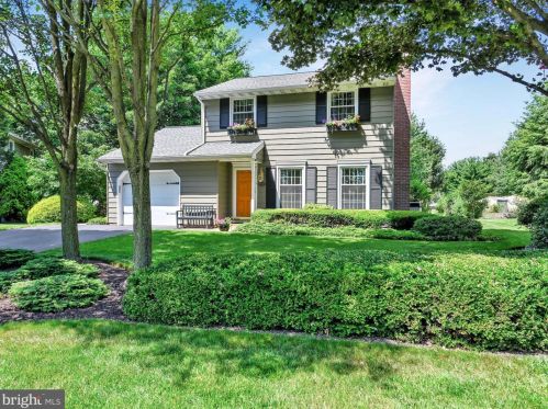 2210 Fruitville Pike, Lancaster, PA 17601-3922