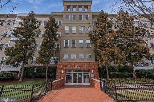 2004 11th St, Washington DC  20001-4014 exterior