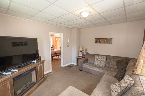 102 Chapel St, Waukegan IL 60085-5410 exterior