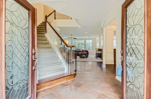 213 Oak Mdw Dr, Georgetown TX 78628-6884 exterior