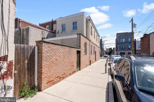 1712 2nd St, Philadelphia PA 19148-1334 exterior