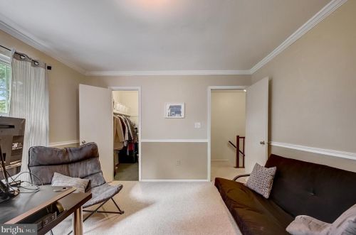 15 Pagoda Ct, Trenton NJ 08648-4830 exterior