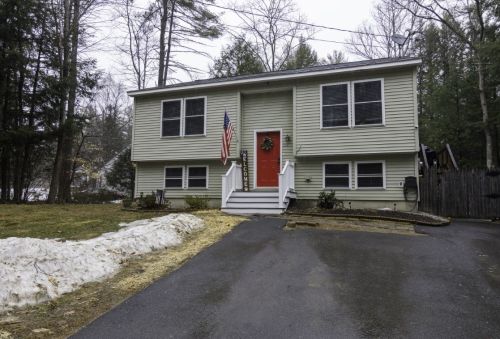 126 New Hampshire Dr, Concord, NH 03303-7919