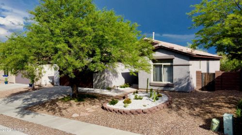 4051 Still Canyon Pass, Tucson AZ  85745-4166 exterior