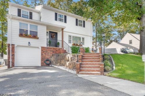 271 Boyle Ave, Paterson, NJ 07512-2115