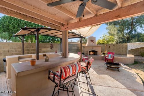 13008 38 Ave, Phoenix AZ 85053-4502 exterior