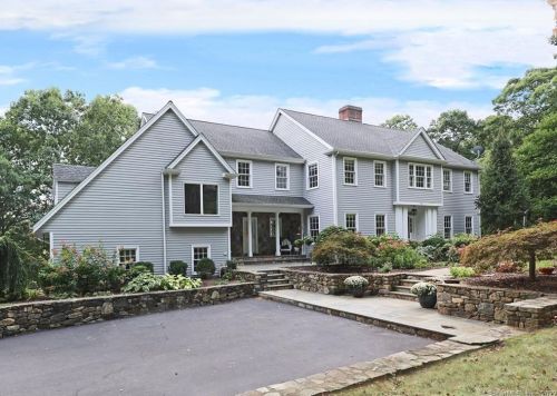 141 Ledges Rd, Ridgefield, CT 06877-1909