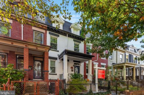 1922 1st St, Washington DC 20001-1480 exterior