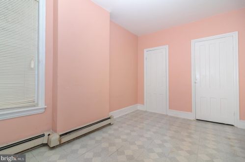 188 Hanover St, Trenton NJ 08608-1704 exterior