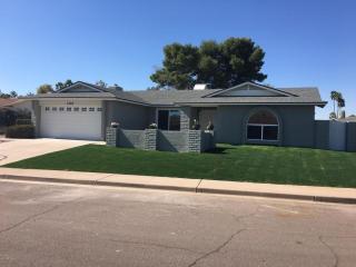 2308 El Alba Way, Chandler AZ  85224-2110 exterior