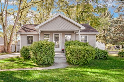 7030 Madison St, Gary, IN 46410-3452