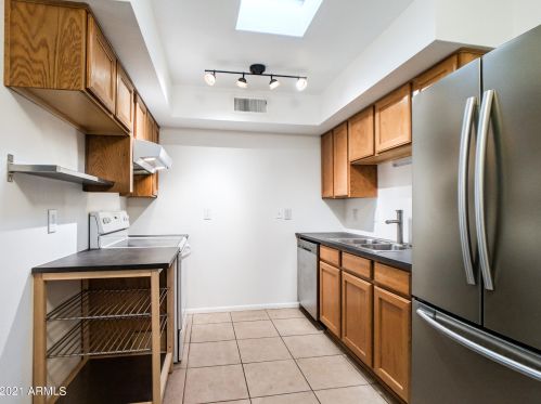 325 Colter St, Phoenix AZ 85018-1536 exterior