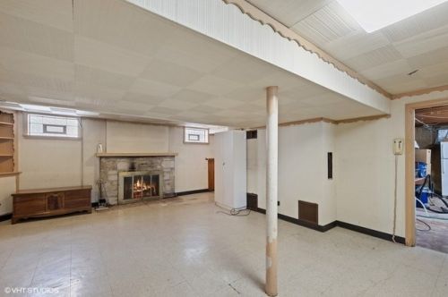 1719 77 Ave, Chicago IL 60707-4150 exterior