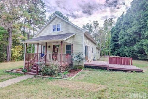 1518 Northridge Dr, Stem, NC 27581-9547