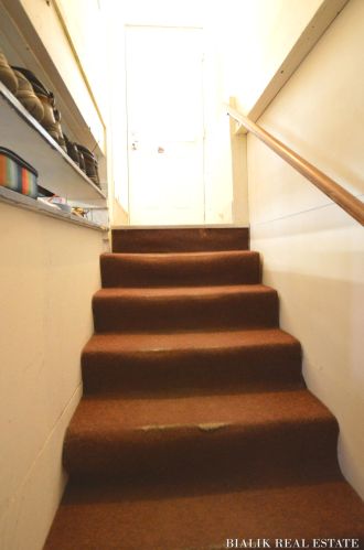 28 68th St, Grand Rapids MI 49508-7009 exterior